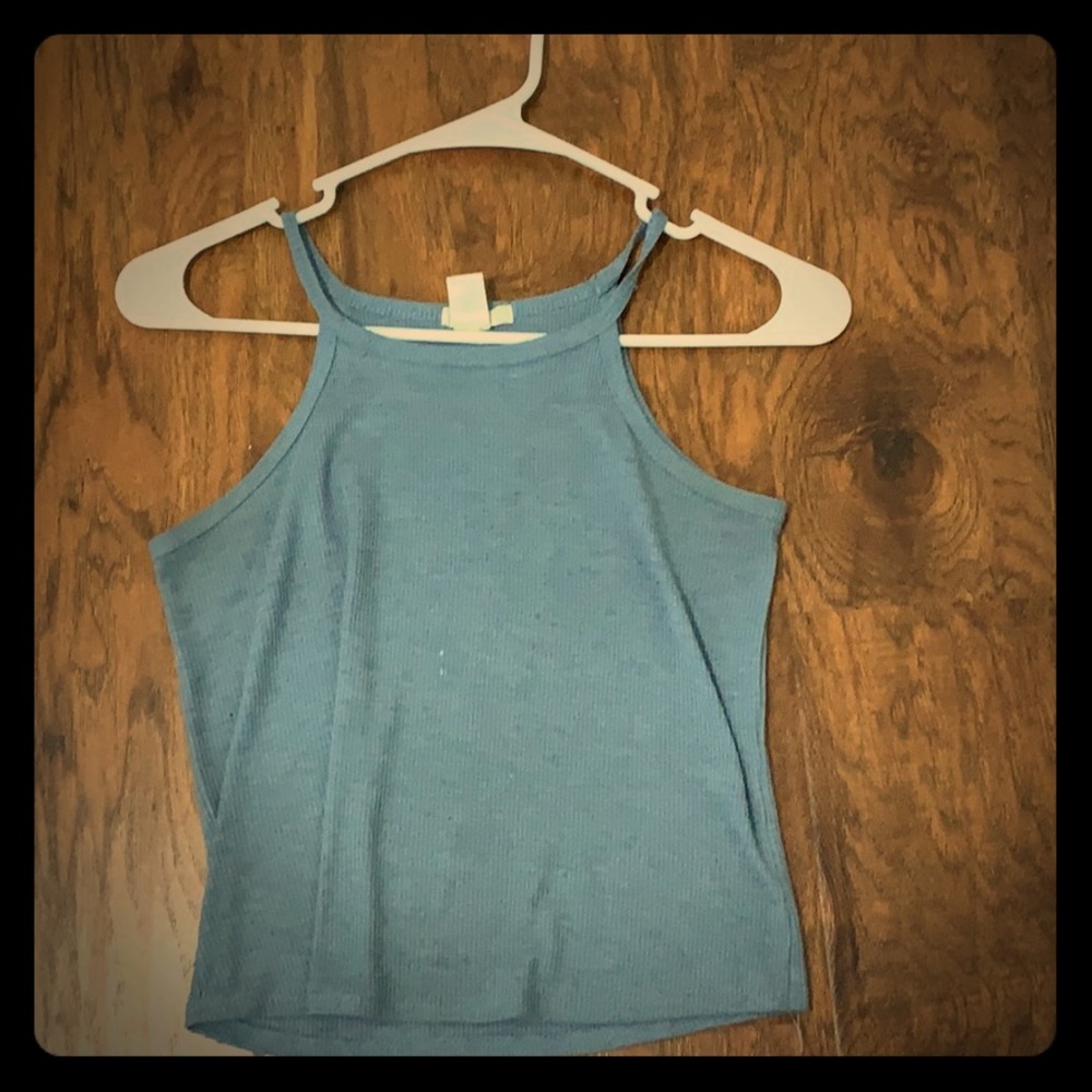 Blue Tillys top